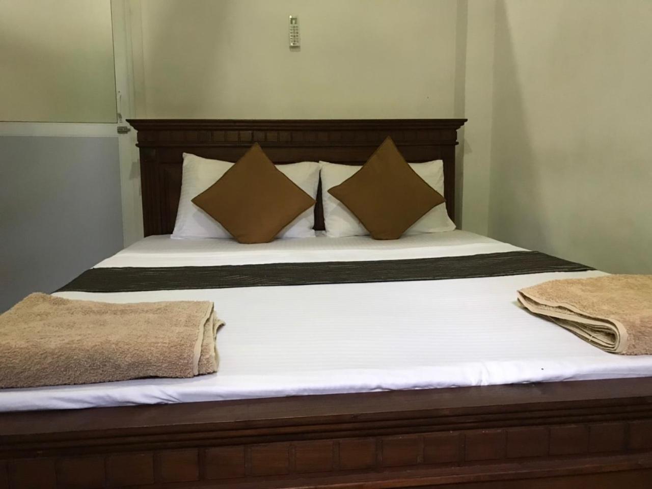 Bed & Breakfast 234 *